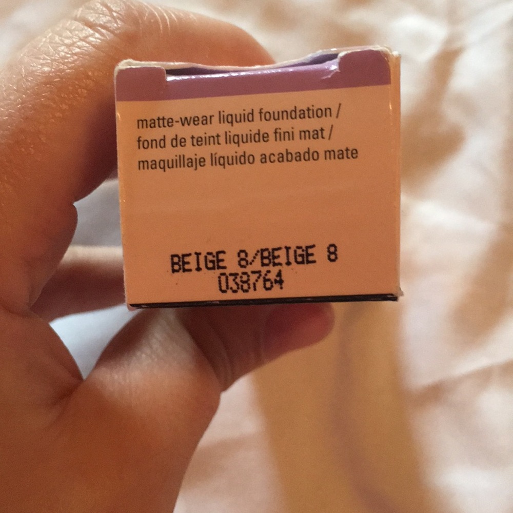 Make up - Picture 2 of 2